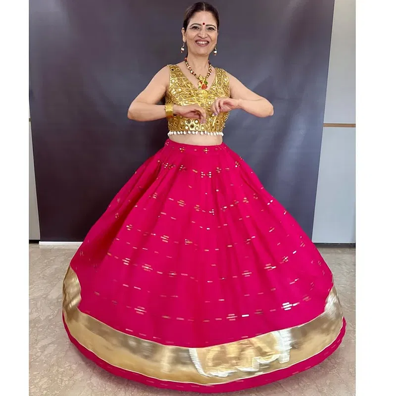 Heavy Mirror Work Choli with Heavy Lace Chaniya for Navratri
